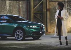Alfa Romeo Tonale photo shooting